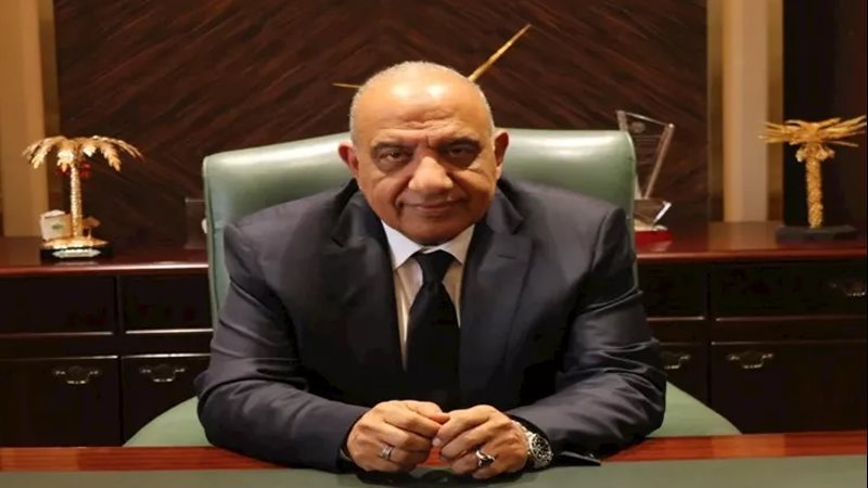 الدكتور محمود عصمت