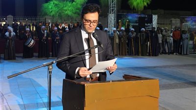 وزير الثقافة ومحافظ الأقصر يشهدان ختام مهرجان التحطيب بساحة أبوالحجاج