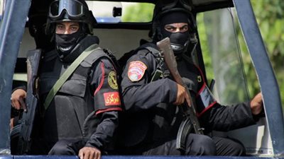 اتخاذ الإجراءات القانونيـة حيـال 7 عناصر جنائية شديدة الخطورة من بينهم سيدة 