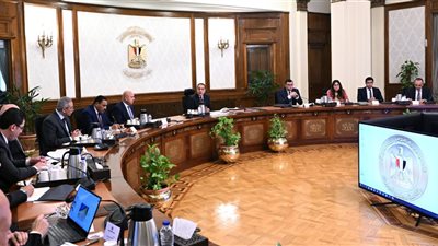 رئيس الوزراء يتابع مشروعات مدينتي 