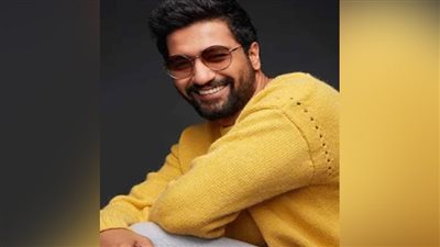 عام مليء بالنجاحات لفيكي كوشال على المستويين المهني والشخصي