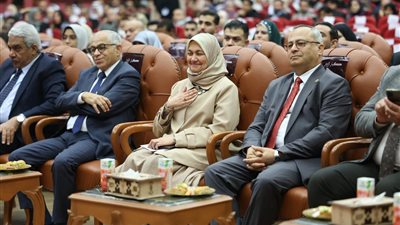 مستشارة شيخ الأزهر: الطبيب الأزهري يدرك أن وراء الجسد العليل أمل يتشبث بالحياة