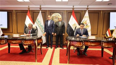 وزير العدل يشهد مراسم توقيع بروتوكول تعاون  بين الوزارة والبنك الأهلي