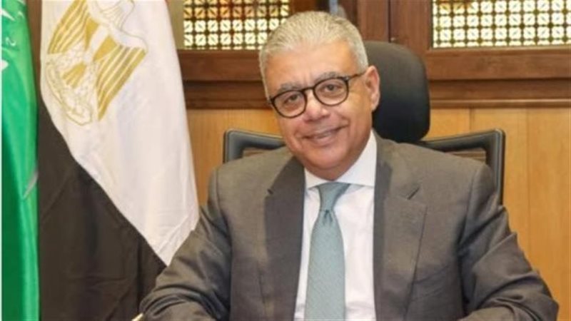 السفير إيهاب أبو