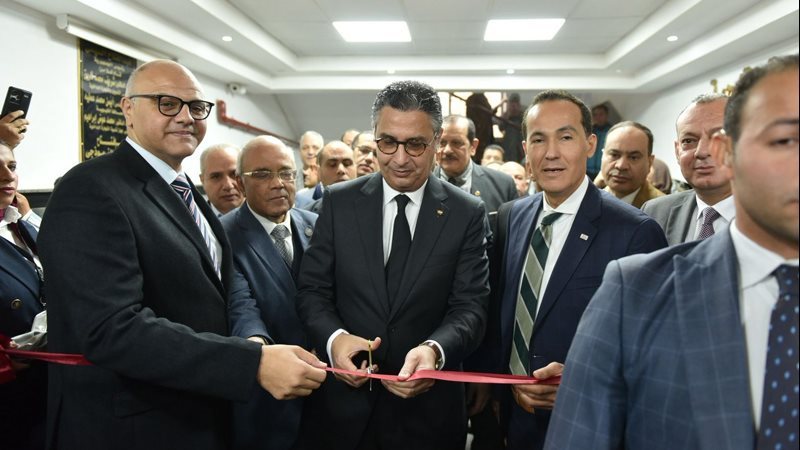 وزير التموين ومحافظ