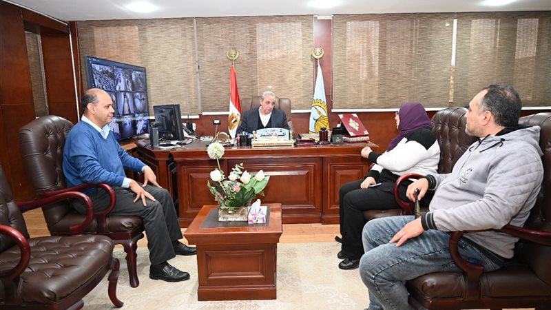 محافظ الغربية خلال