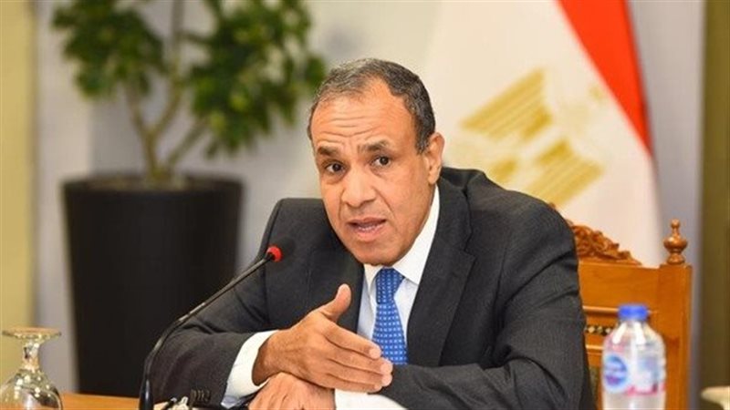 الدكتور بدر عبدالعاطي