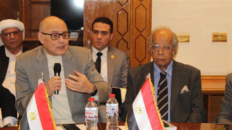 جانب من ندوة حزب