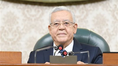 رئيس مجلس النواب يهنئ الرئيس السيسي بالعام الميلادي الجديد