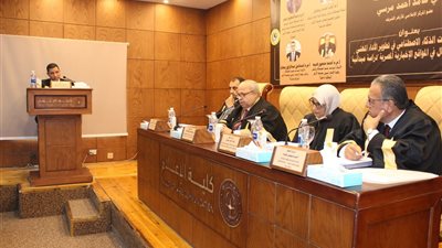  منح الماجستير بامتياز لرسالة عن توظيف الذكاء الاصطناعي في المواقع الإخبارية 