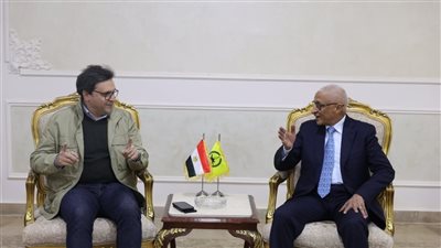 وزير الثقافة ومحافظ شمال سيناء يبحثا برنامج احتفالية اختيار عاصمة الثقافة