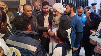 نائب محافظ المنيا يزور مصابي حادث الطريق الصحراوي بالشيخ فضل