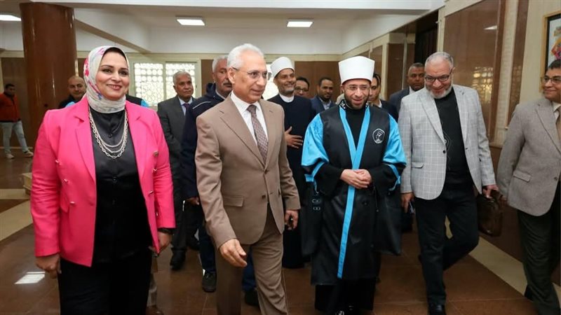 وزير الاوقاف ورئيس