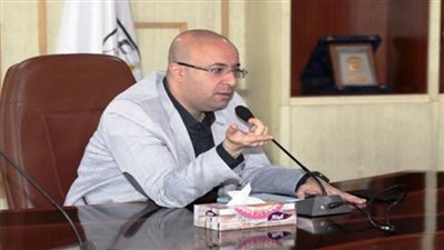 محافظ بني سويف يتابع الاستعدادات لامتحانات الفصل الدراسي الأول 