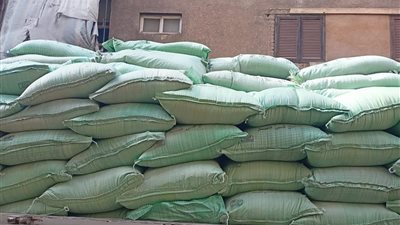  ضبط سيارة نقل محملة بـ 9 أطنان دقيق مدعم مهربة للسوق السوداء بالغربية