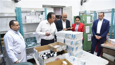 وزير الصحة يتفقد مستشفى سنورس المركزي بالفيوم