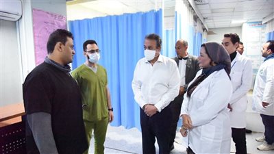 وزير الصحة في جولة مفاجئة بمستشفى الواسطى المركزي ببني سويف