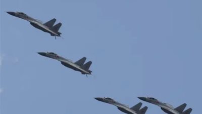 35 طائرة عسكرية صينية تخترق أجواء تايوان