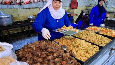 حصاد التضامن.. مطاعم المحروسة تقدم مليون وجبة شهريًا في 12 محافظة