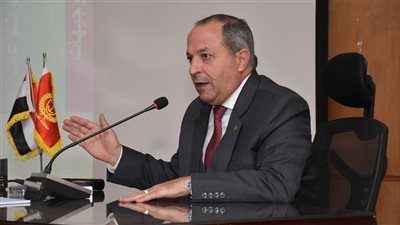 محافظ بورسعيد يقود المجلس التنفيذي نحو عام جديد من التنمية