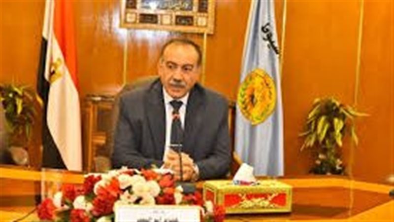 محافظ أسيوط 