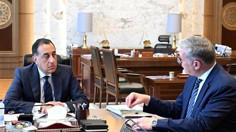 رئيس الوزراء ولقاء