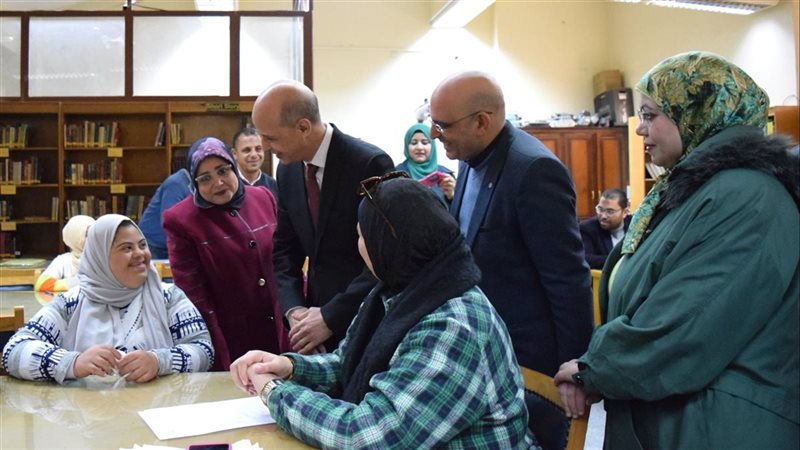 لجان الدمج بجامعة