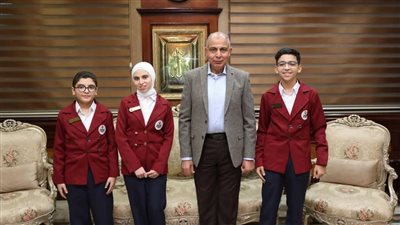 محافظ المنيا.. تقديم الدعم الكامل لتنمية قدرات الطلاب وصقل مهاراتهم منذ الصغر