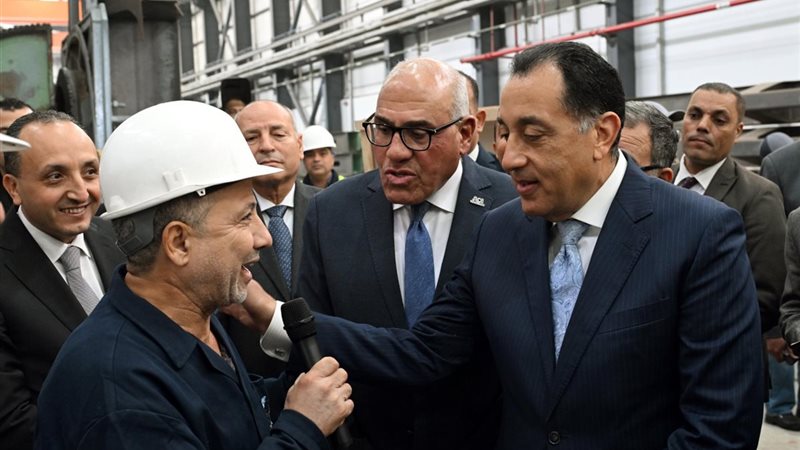 حوار ودي بين رئيس