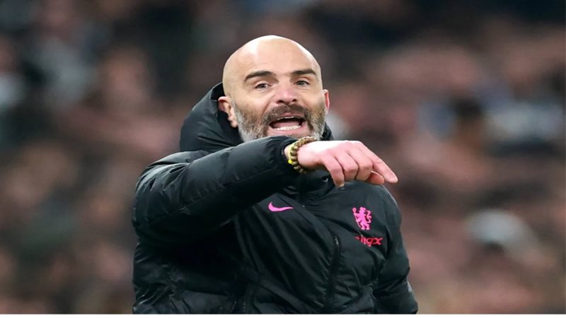  إنزو ماريسكا