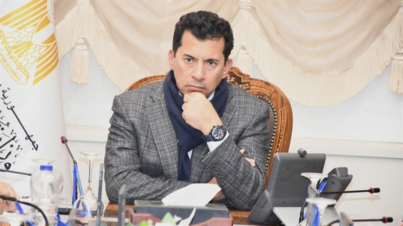 الدكتور أشرف صبحي