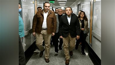 رئيس الوزراء يتفقد عددًا من المنشآت التابعة لهيئة الرعاية الصحية 