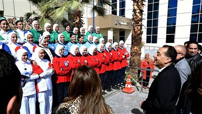 نقيب التمريض تُشيد بحرص رئيس الوزراء على دعم طلاب التمريض خلال زيارته للأقصر