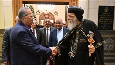 رئيس الطائفة الإنجيلية يهنئ البابا تواضروس بعيد الميلاد المجيد