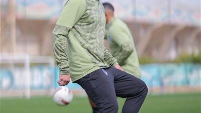 الظهور الأول لحامد حمدان في تدريبات بيراميدز 