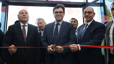 وزير الثقافة ومحافظ القاهرة يفتتحان مكتبة «نون السحّار 2» بزهراء المعادي