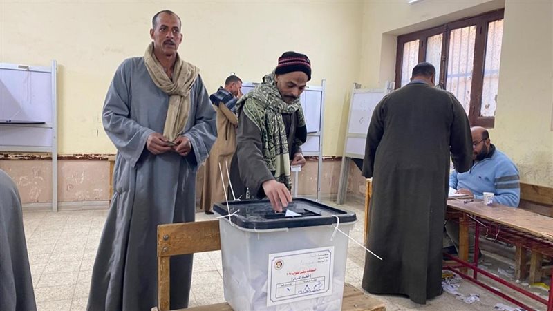 إقبال المواطنين على