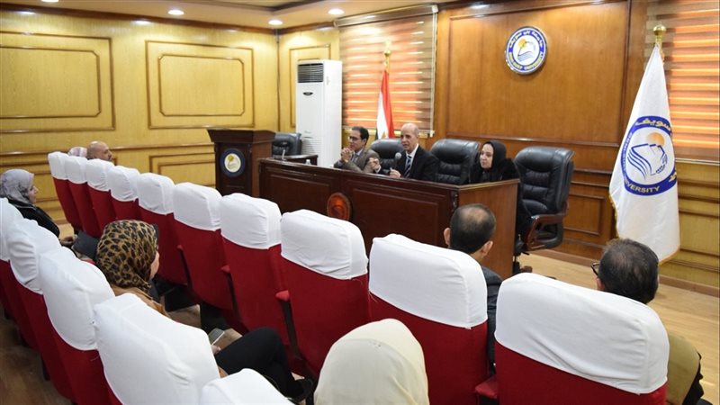 اجتماع رئيس جامعة