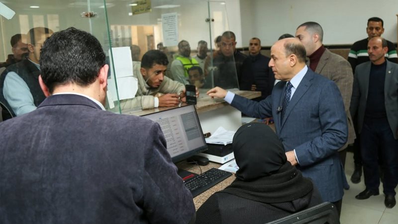 جولة المحافظ 