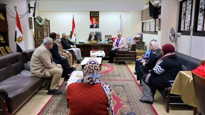 اجتماع موسع بتعليم القاهرة لتعزيز كفاءة العنصر البشري داخل المدارس