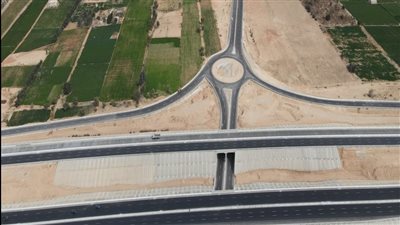 الصحراوي الغربي يتحول لشريان تجارة دولي بنسبة تنفيذ 76% 