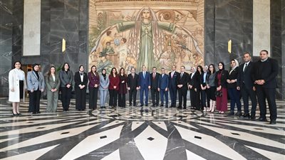 انتهاء اليوم الأول من لجان استقبال النواب الجدد وتسليم الكارنيهات لـ١٦٣ نائبا