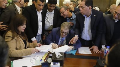 د. السيد البدوي يتقدم بأوراق ترشحه رسميًا لانتخابات رئاسة حزب الوفد