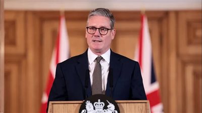 رئيس الوزراء البريطاني يدعو الى توثيق العلاقات مع سوق الاتحاد الأوروبية