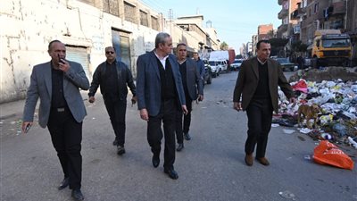 محافظ الغربية يوجه بتعزيز النظافة ورفع الإشغالات والدفع بسيارات للمواصلات