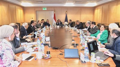 وزير السياحة والآثار يترأس اجتماع مجلس إدارة هيئة المتحف القومي للحضارة 