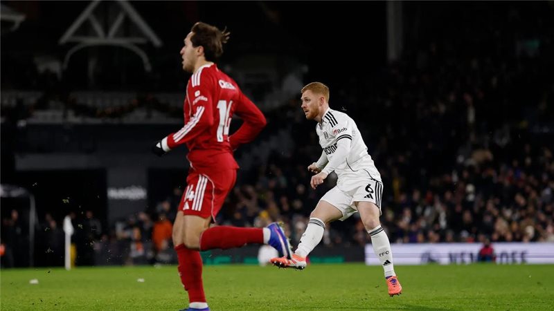 مواجهة ليفربول ومضيفه