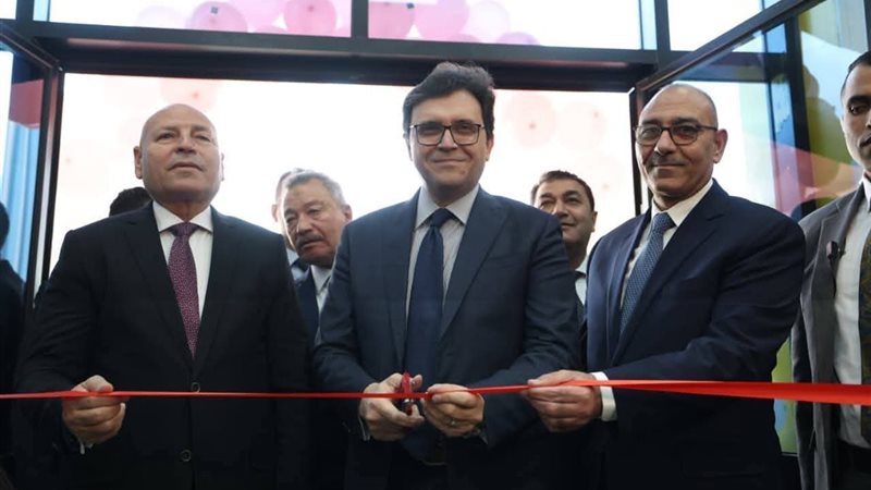 وزير الثقافة ومحافظ