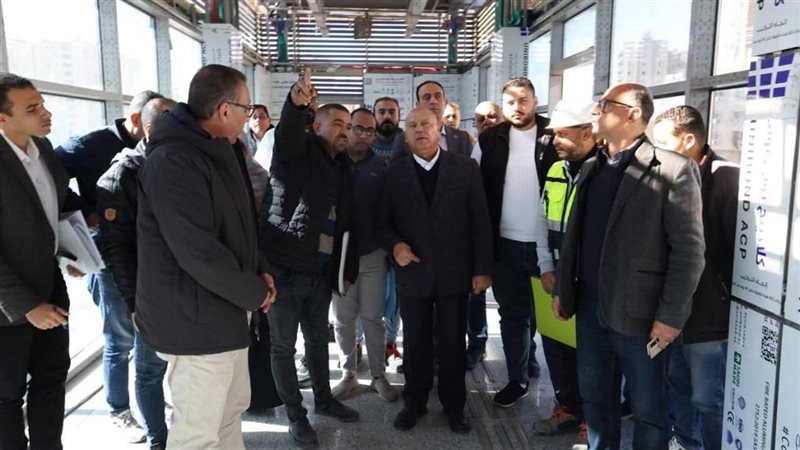 جولة وزير الصناعة