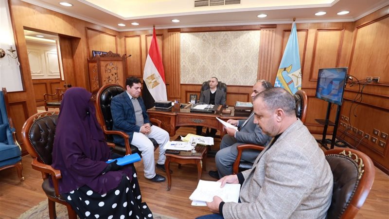 بحث شكاوي المواطنين